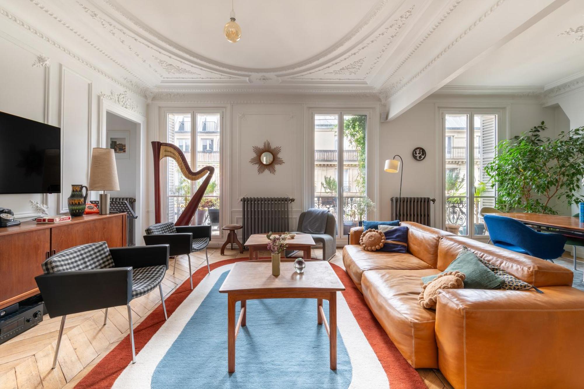 Appartement Spacious And Elegant 3bd Apartmentrochechouart Parijs