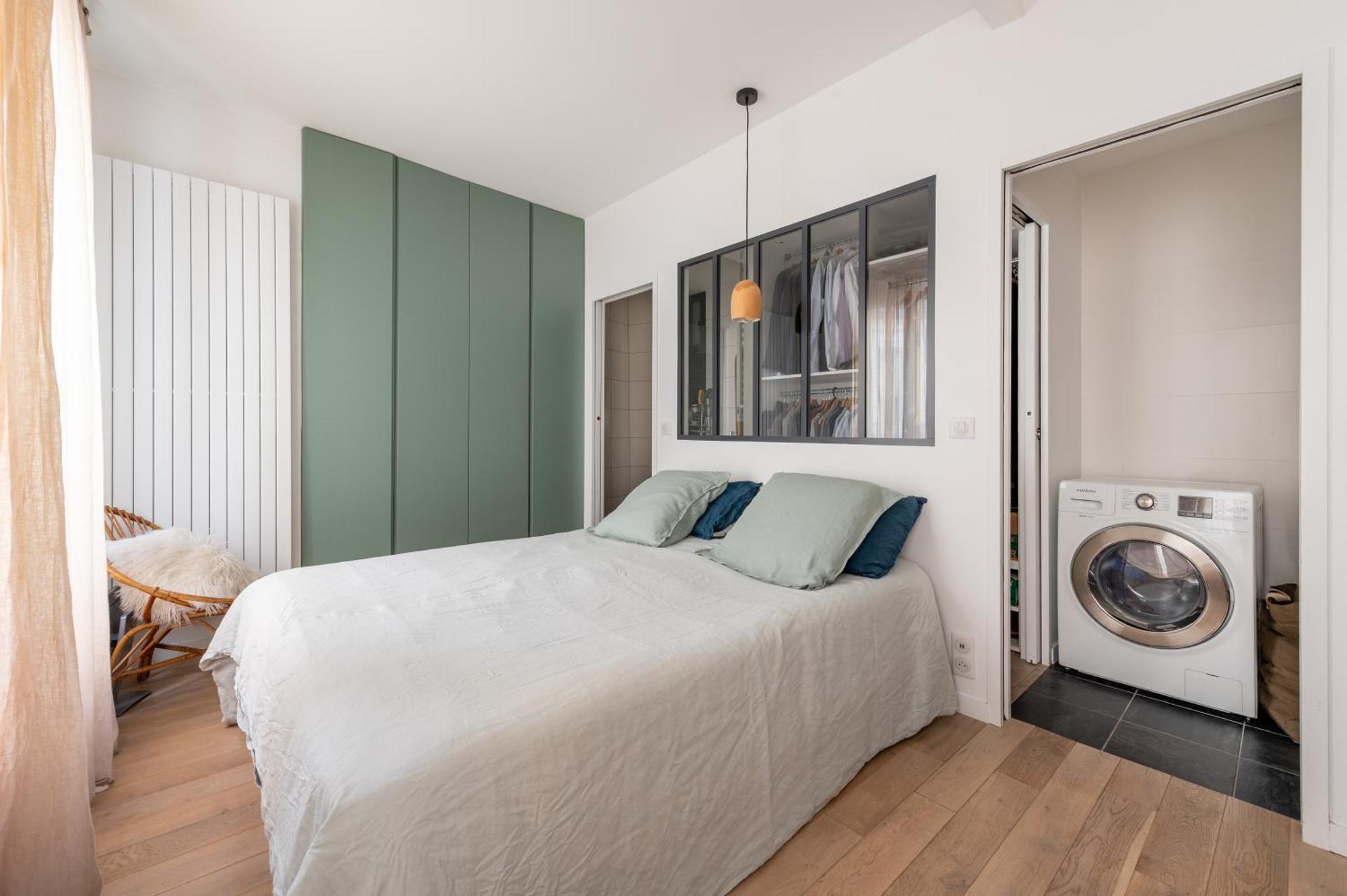 Spacious And Elegant 3bd Apartmentrochechouart * Parijs