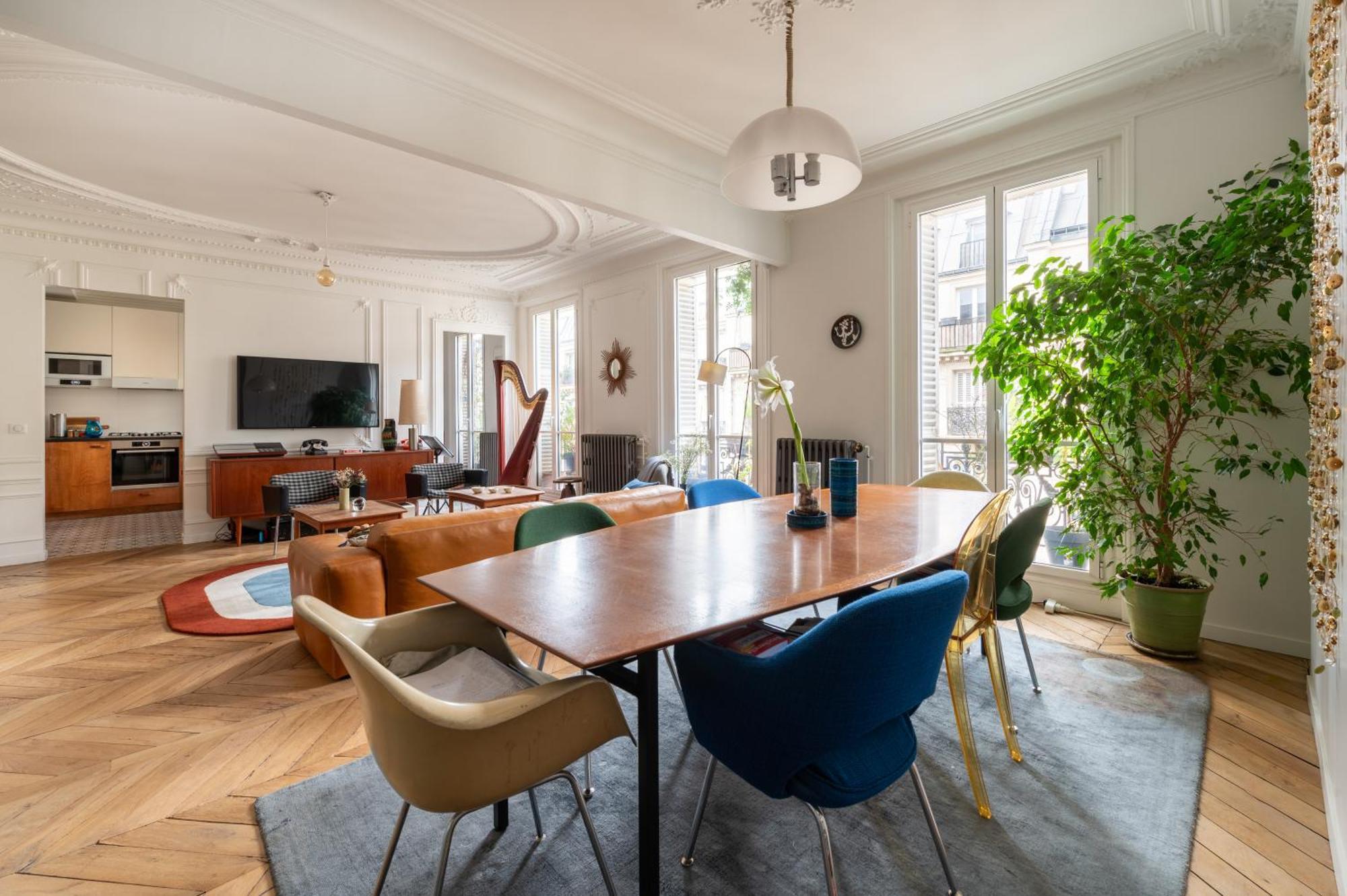 Appartement Spacious And Elegant 3bd Apartmentrochechouart Parijs