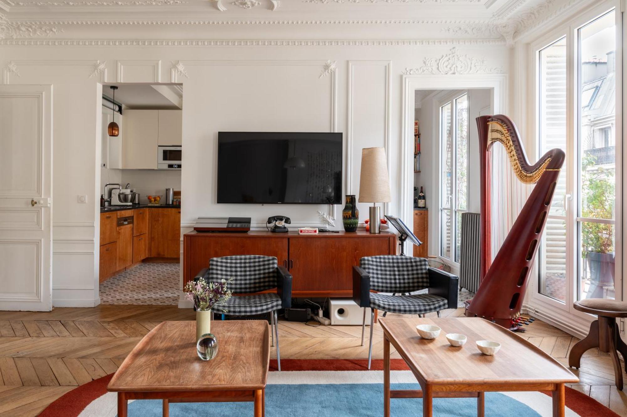 Spacious And Elegant 3bd Apartmentrochechouart *