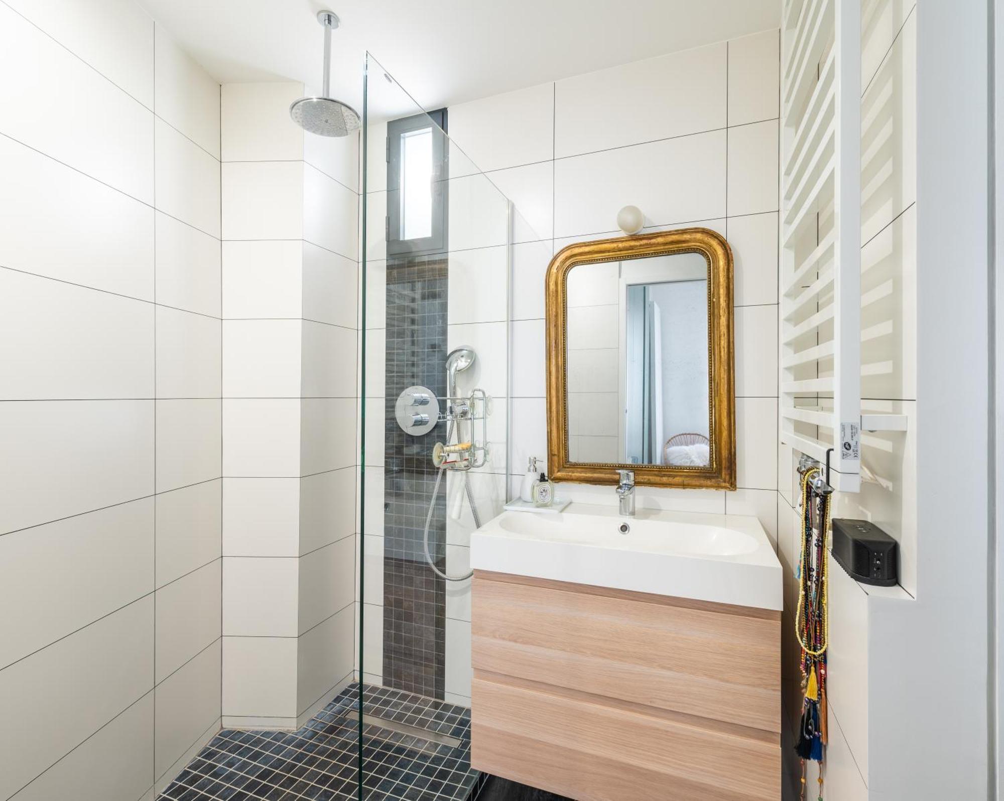Spacious And Elegant 3bd Apartmentrochechouart Appartement